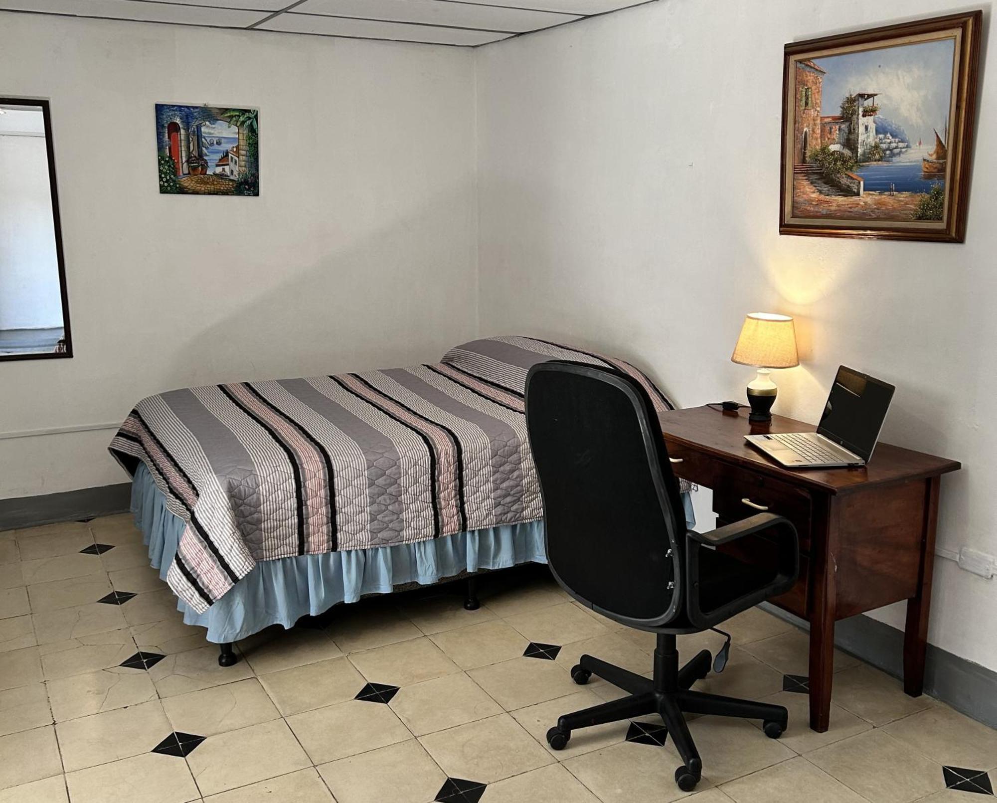 El Callejon Guest House León Extérieur photo
